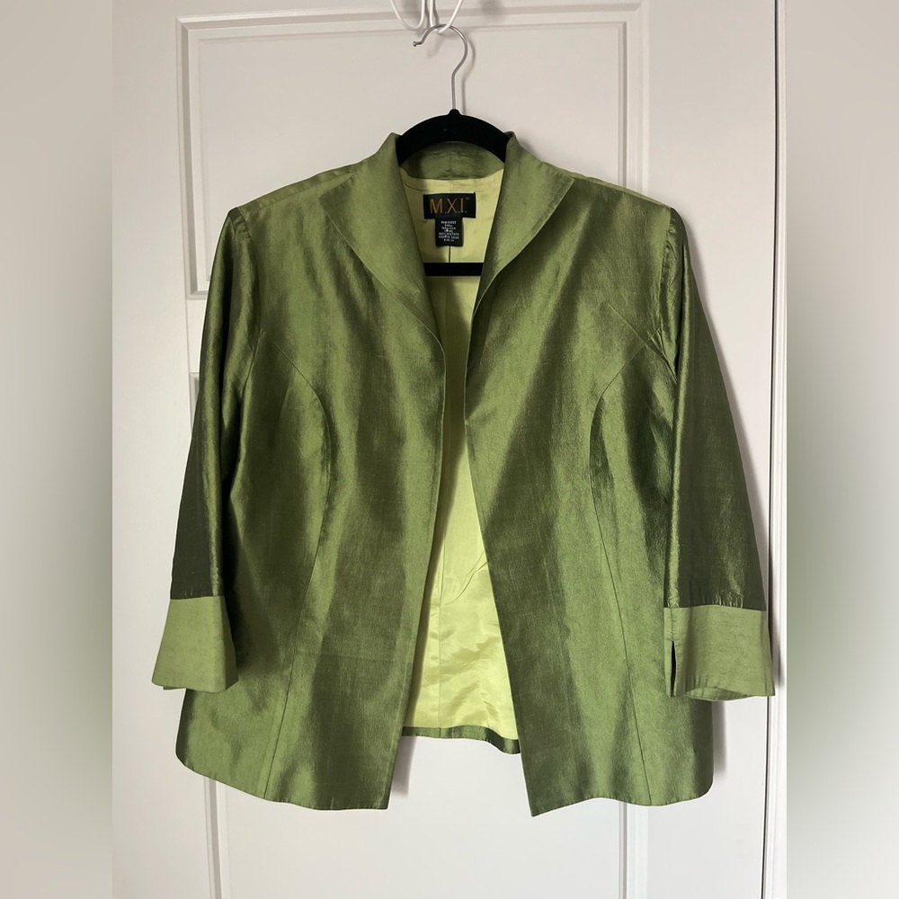 M. X. I. Womens Size 14, Green, 100% Silk